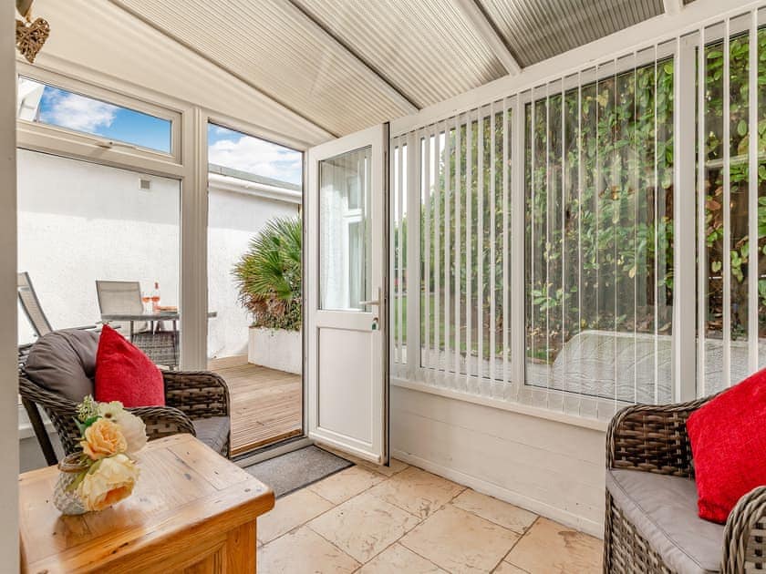 Conservatory | Blue Waters ApartmentsShoreline, Goodrington, near Paignton