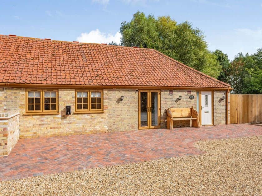 Exterior | Tawny Acre Barn - Harps Hall Barns, South Walton Highway, Wisbech