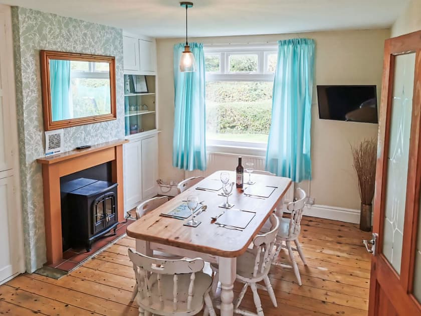 Dining room | Outlook, Stratton, near Bude