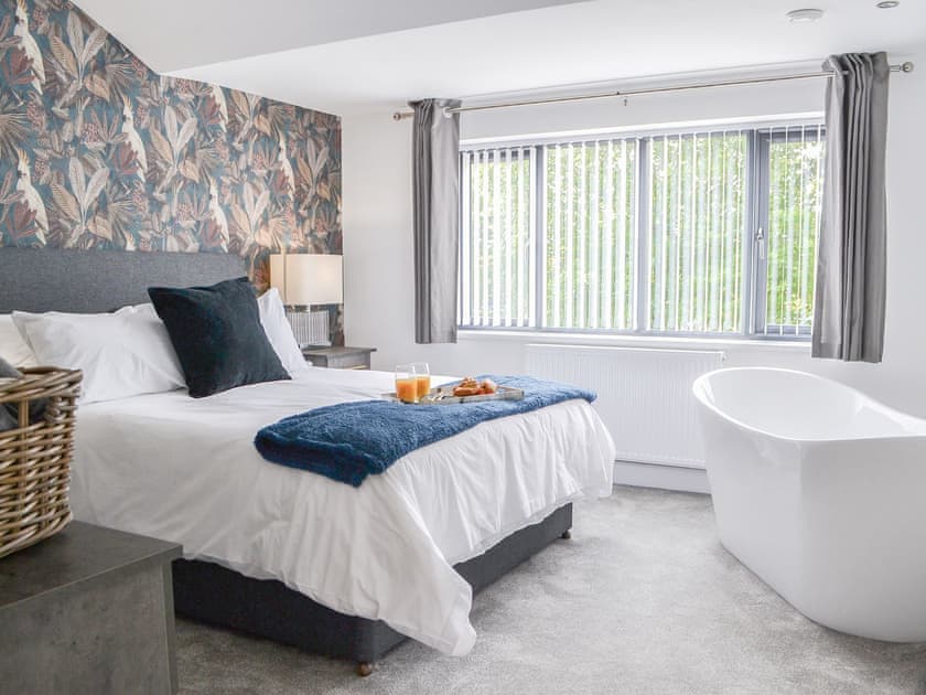 Double bedroom | Linden Manor, Bridlington