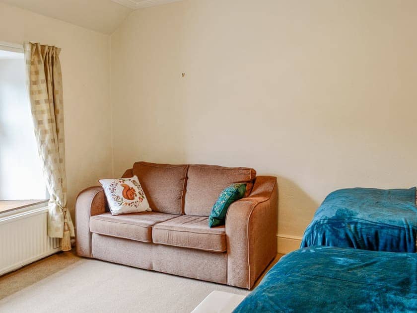 Twin bedroom | The Moorings, Dumfries