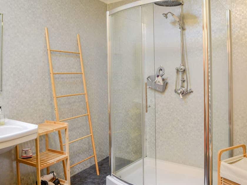 Bathroom | The Moorings, Dumfries