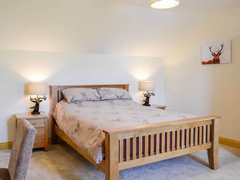 Double bedroom | West Lanegate Farmhouse, Amisfield