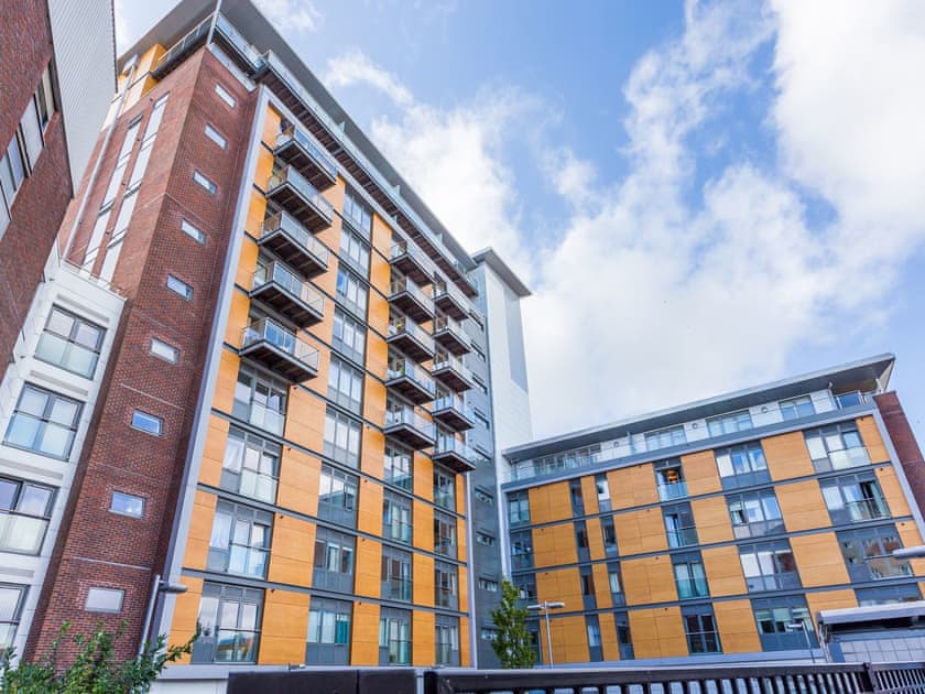 Exterior | Curlew, Poole