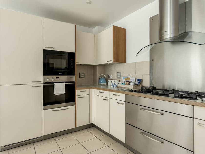 Kitchen area | Isle Be Back, Poole