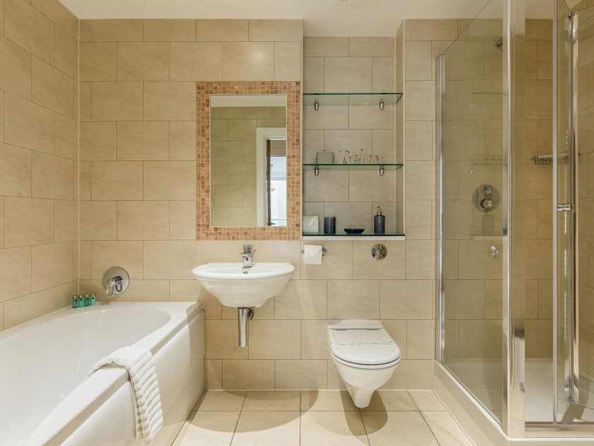 Bathroom | Isle Be Back, Poole