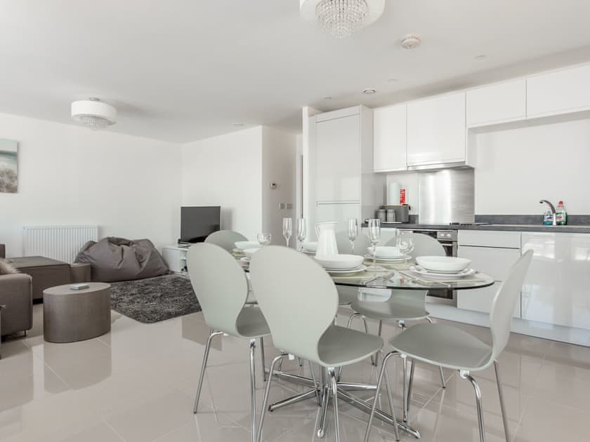Open plan living space | Sea Breeze, Bournemouth