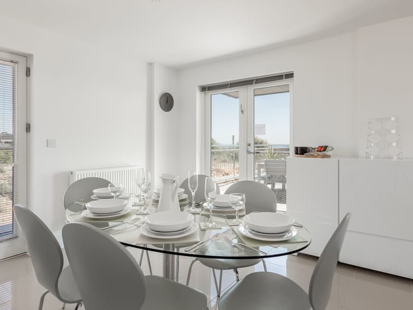 Dining Area | Sea Breeze, Bournemouth