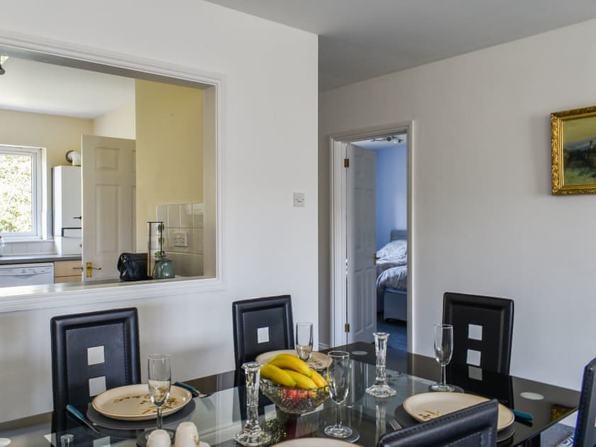 Living room/dining room | Apartment 15 Harvest Moon, Newquay