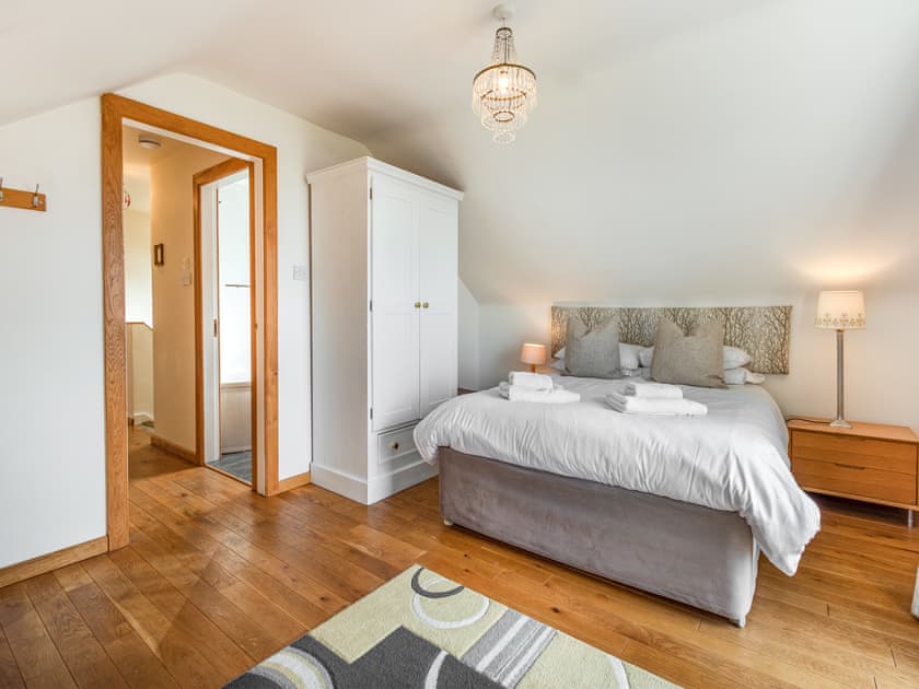Double bedroom | House by the Loch, Loch Duntelchaig, near Inverness