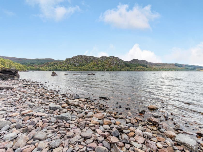 Surrounding area | House by the Loch, Loch Duntelchaig, near Inverness
