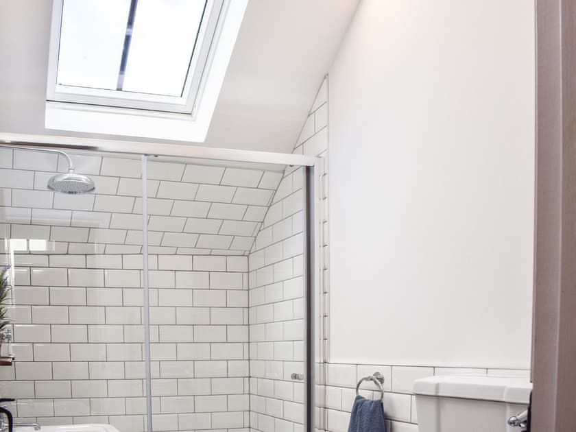Shower room | Ivy Cottage, Falkland, near Cupar
