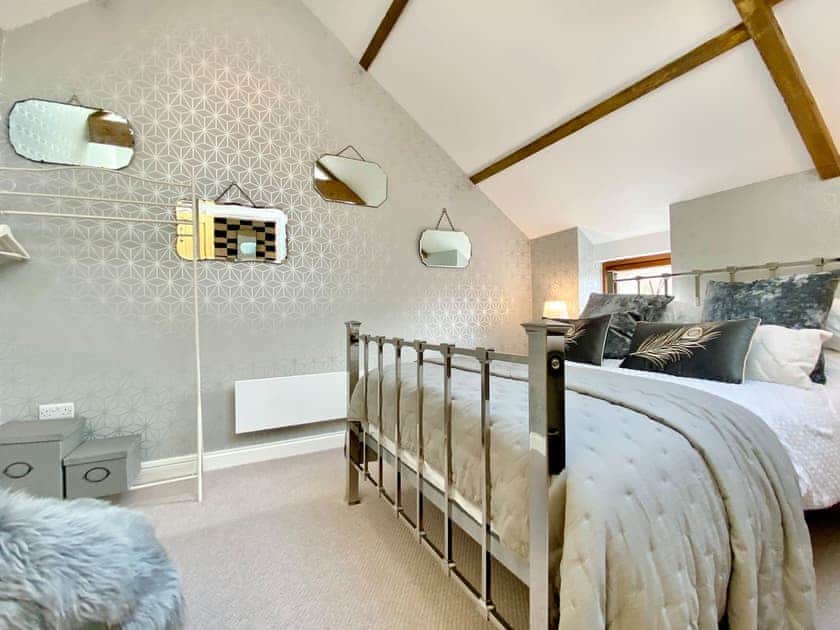 Double bedroom | The Stables, Yate, near Chipping Sodbury