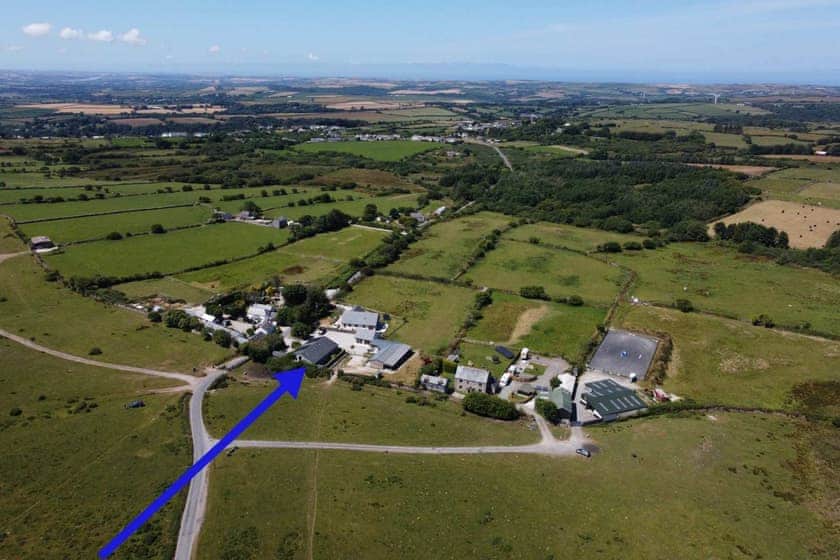 Stable Barn Apartment - Hallagenna Farm Properties, Bodmin Moor