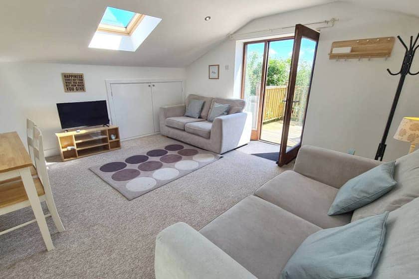 Stable Barn Apartment - Hallagenna Farm Properties, Bodmin Moor