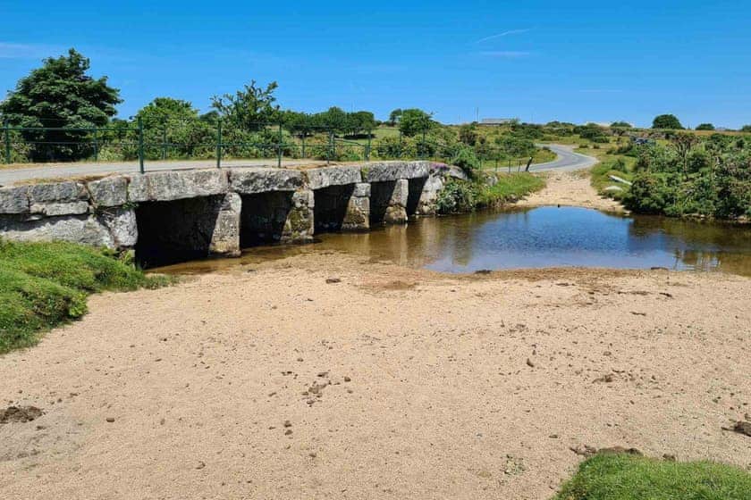 Stable Barn Apartment - Hallagenna Farm Properties, Bodmin Moor