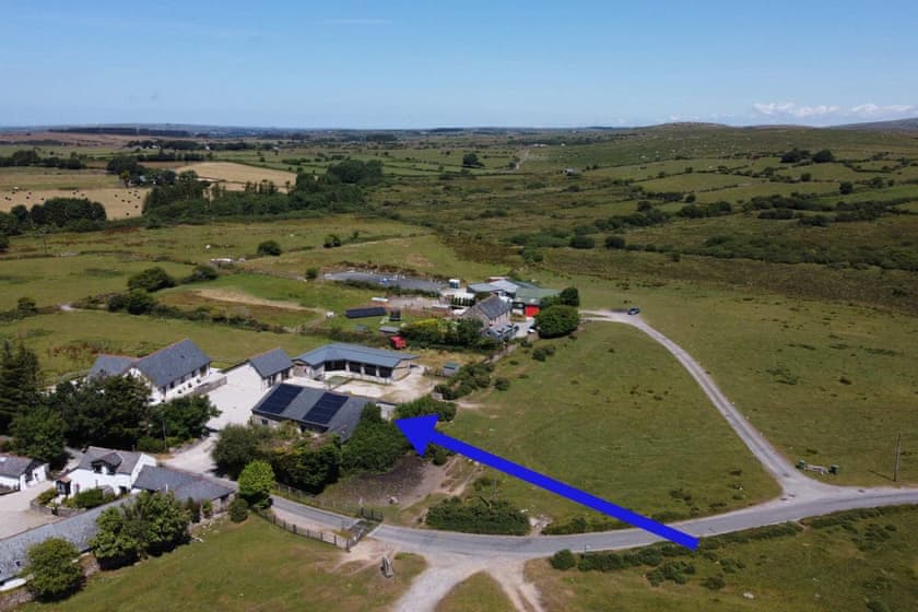 Stable Barn Apartment - Hallagenna Farm Properties, Bodmin Moor