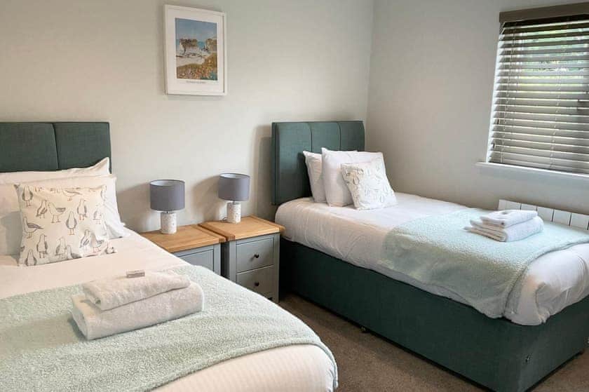 Lusty - Carnebo Holiday Barns, Perranporth