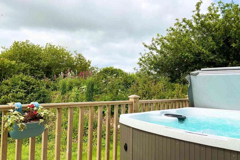 Lusty - Carnebo Holiday Barns, Perranporth