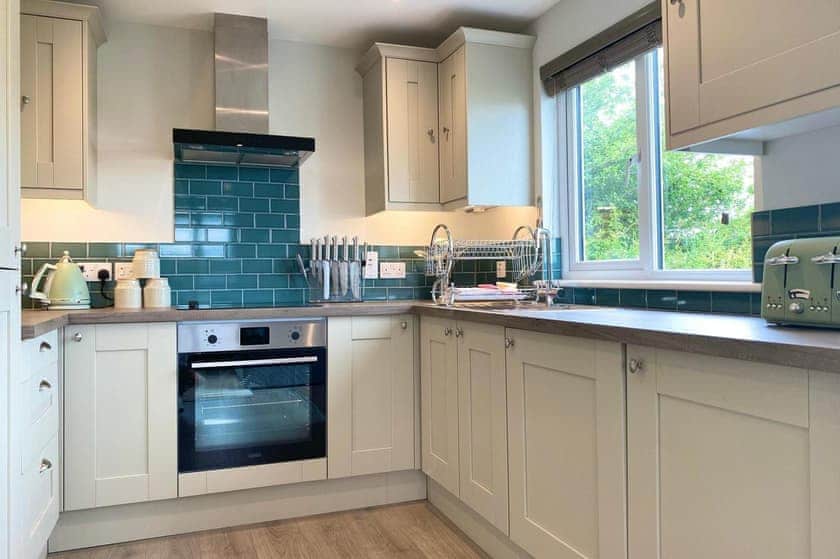 Holywell - Carnebo Holiday Barns, Perranporth
