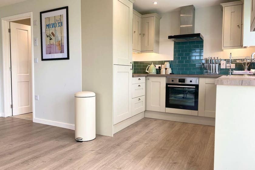 Holywell - Carnebo Holiday Barns, Perranporth
