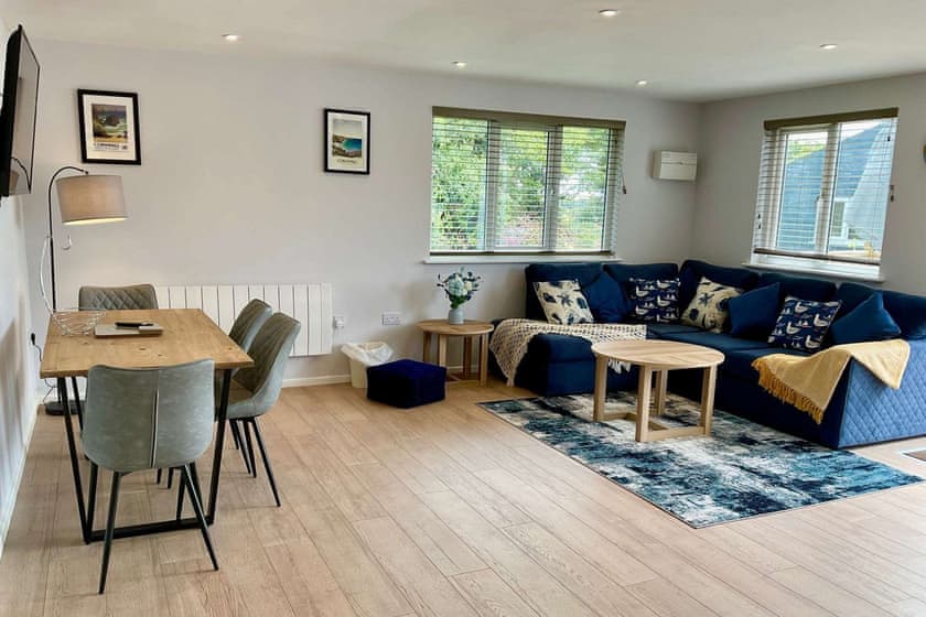 Tolcarne - Carnebo Holiday Barns, Perranporth