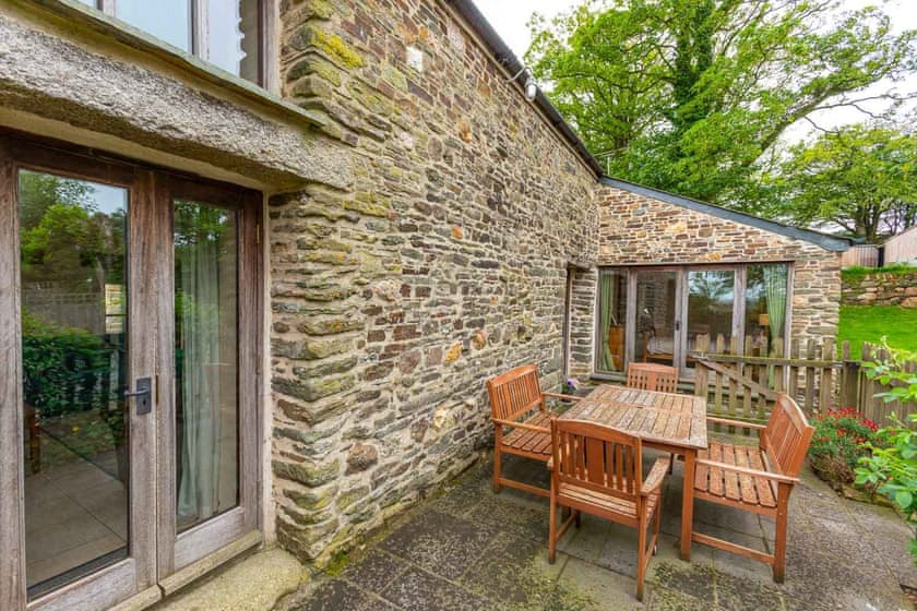 Mowhay Barn - Great Trevillian Farm Barns, Warbstow, near Crackington Haven