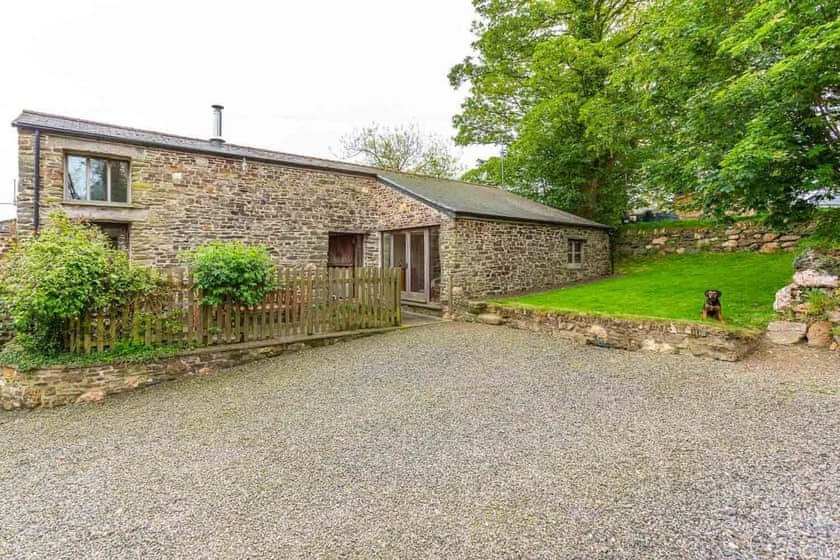 Mowhay Barn - Great Trevillian Farm Barns, Warbstow, near Crackington Haven