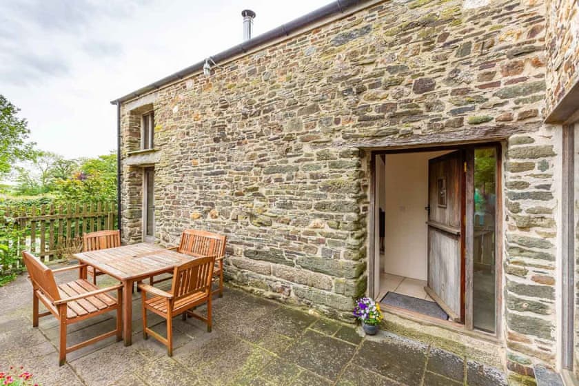 Mowhay Barn - Great Trevillian Farm Barns, Warbstow, near Crackington Haven