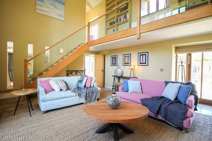 Pennare Barton Large Barn - Pennare House Properties, Helston