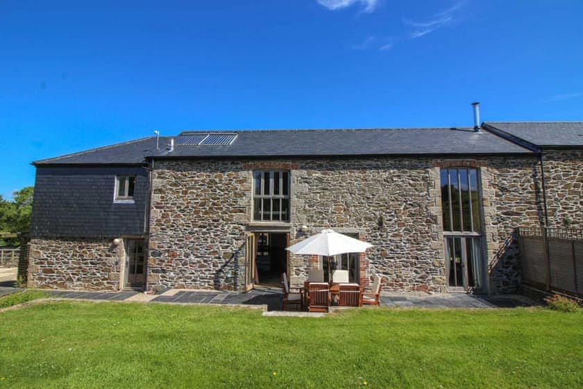 Pennare Barton Large Barn - Pennare House Properties, Helston