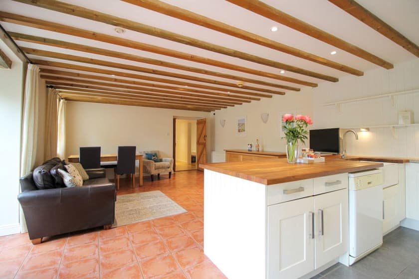 Lower Stables, Tregony