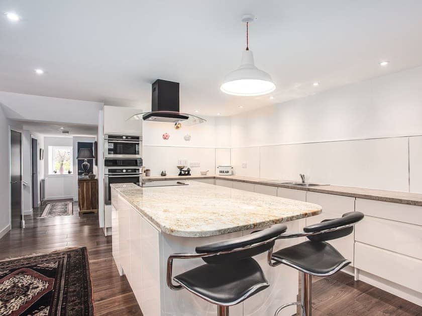 Kitchen | Fieldview - Blinkbonny Cottages, Auchtermuchty