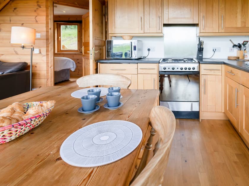 Kitchen | Tunturi, Linlithgow, near Edinburgh