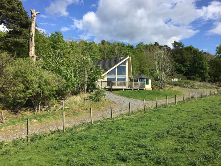 Setting | Tunturi, Linlithgow, near Edinburgh