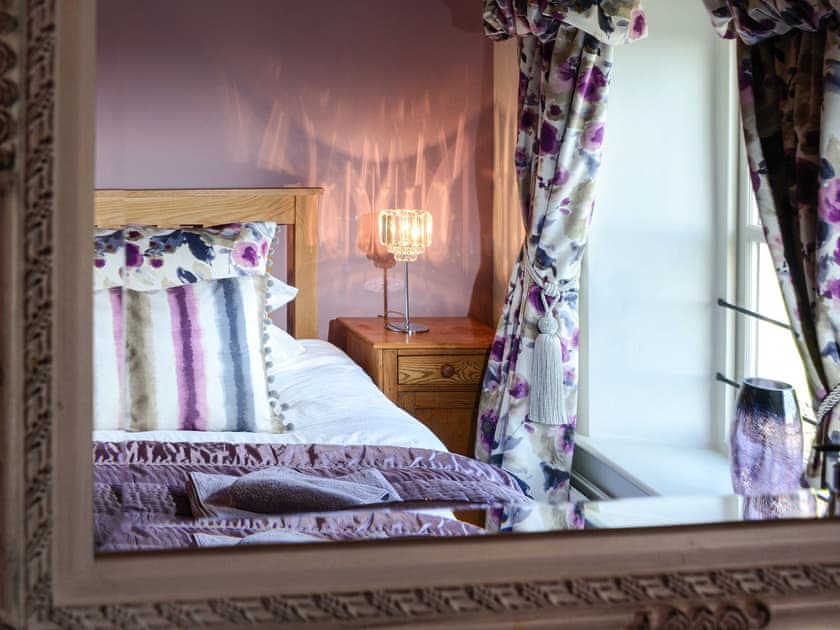 Double bedroom | Mill House Cottage - Mill House Cottages, Middleton, near Kirkby Lonsdale