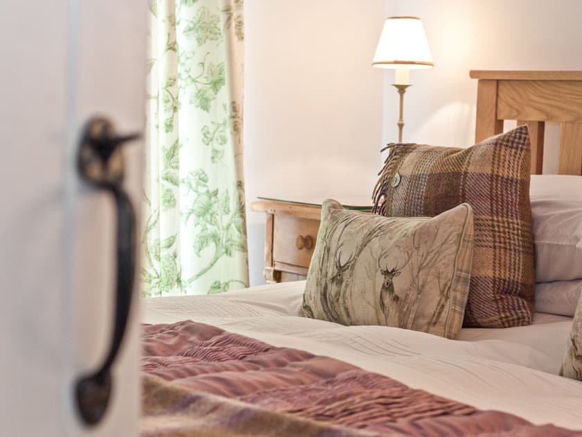 Double bedroom | Mill House Cottage - Mill House Cottages, Middleton, near Kirkby Lonsdale