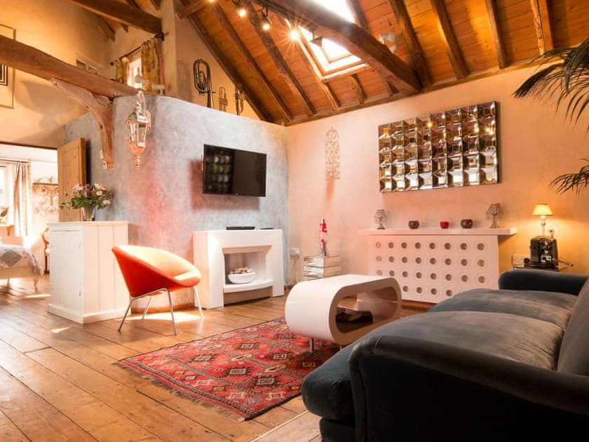 Grove Farm Cottages Snow Cottage (ref UKC5848) in Edwardstone