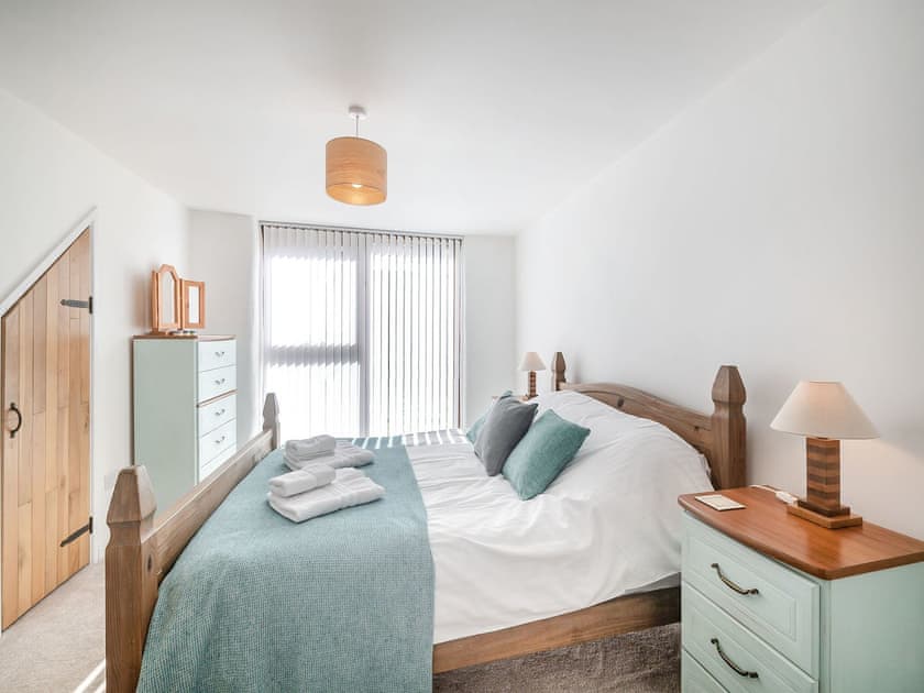 Double bedroom | Woodbury Farm, Dartmouth