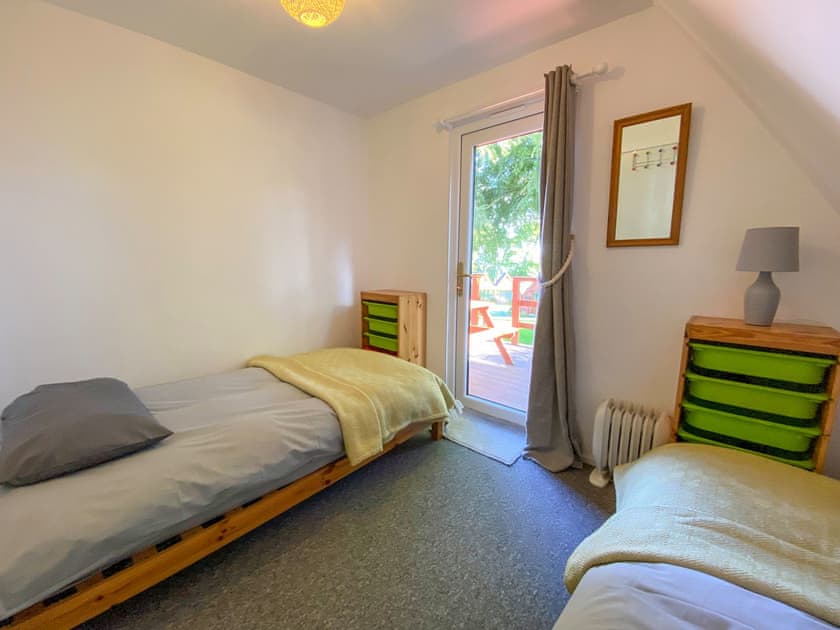 Twin bedroom | Coastal View, Kingsdown, near Deal