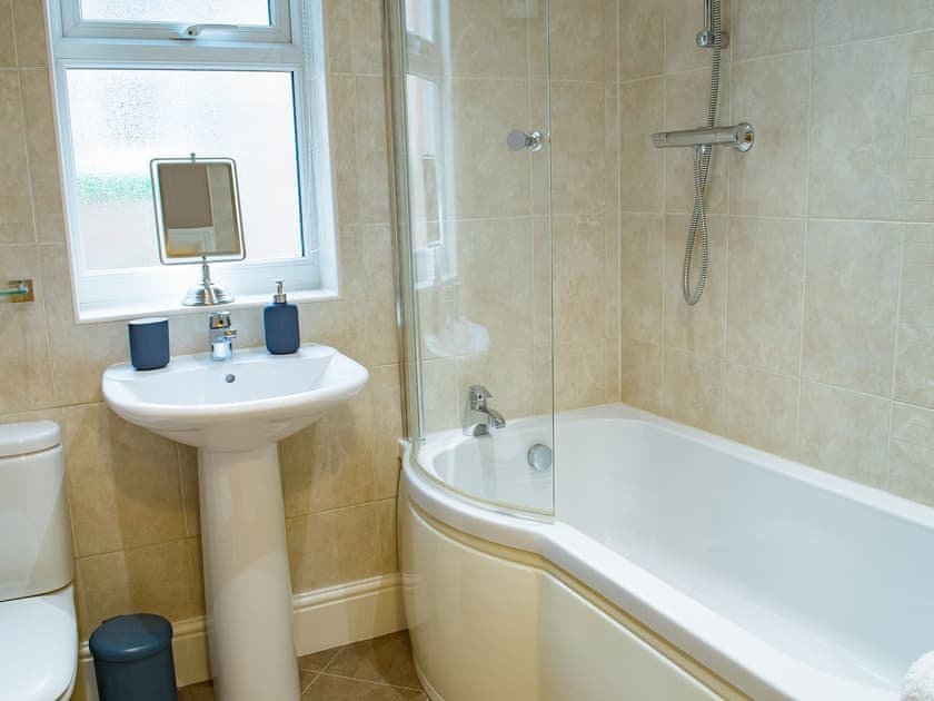 Bathroom | Mayville House, Scarborough