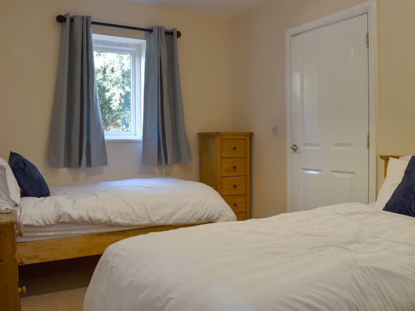 Twin bedroom | Blenheim Park House, Minehead