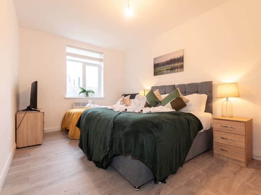 Family bedroom | Flat 1 - London Apartments, Southampton