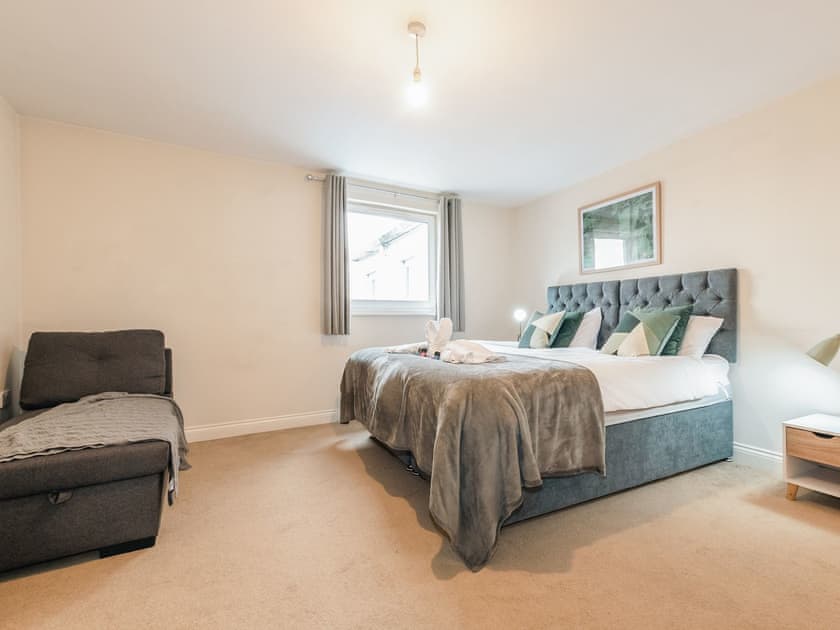 Double bedroom | Renta Apartments 4 - 44 - Whitestar Apartments, Southampton