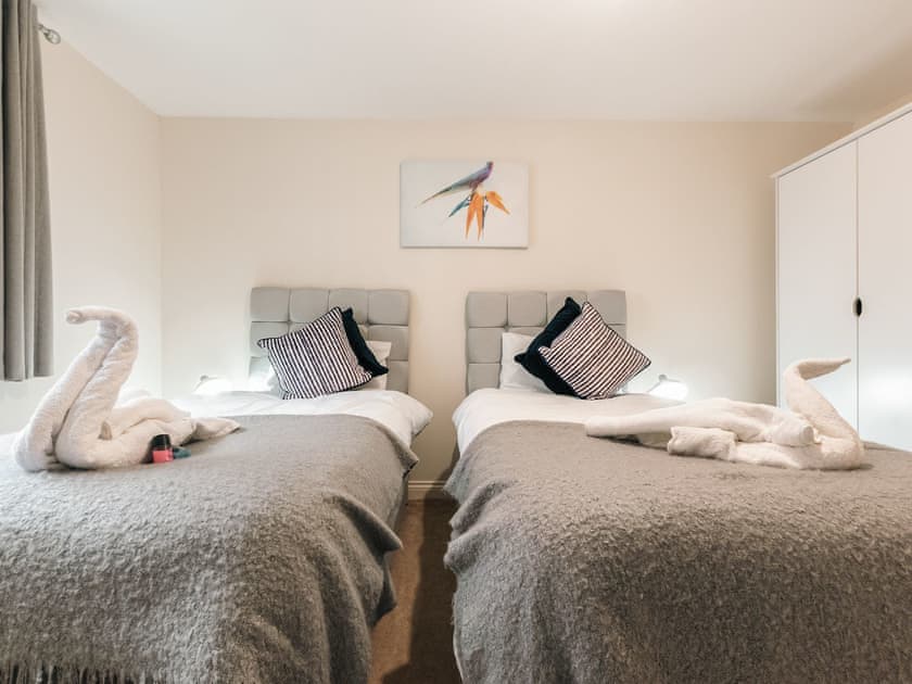 Twin bedroom | Renta Apartments 4 - 44 - Whitestar Apartments, Southampton