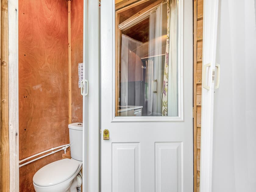 Interior | Shepherds Hut, Ashford