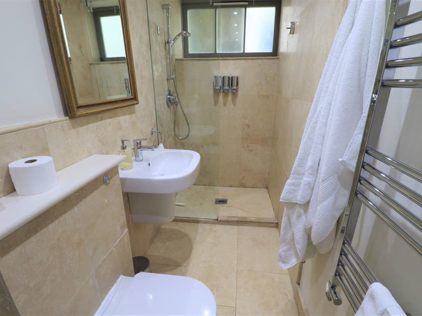 Shower room | Villa Amanti, Ventnor