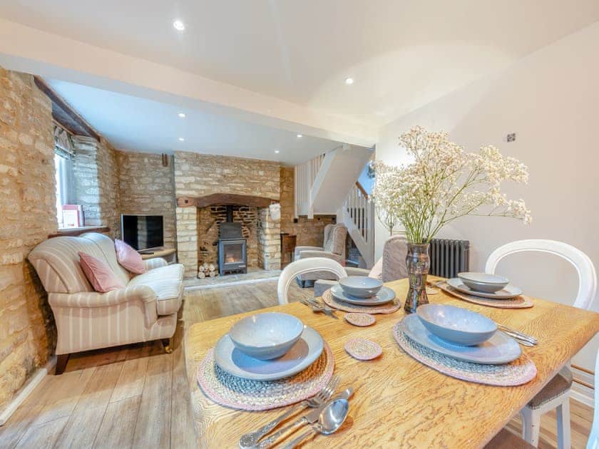 Living room/dining room | Patience Cottage, Milton-Under-Wychwood