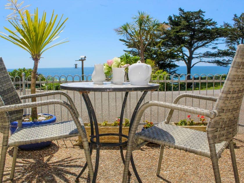 Outdoor area | 1 Mount Brioni - Mount Brioni Holiday Apartments, Torpoint
