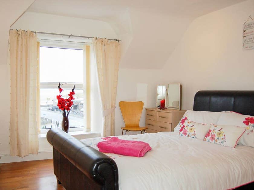Double bedroom | Beach Vista Apartment 3, Barmouth